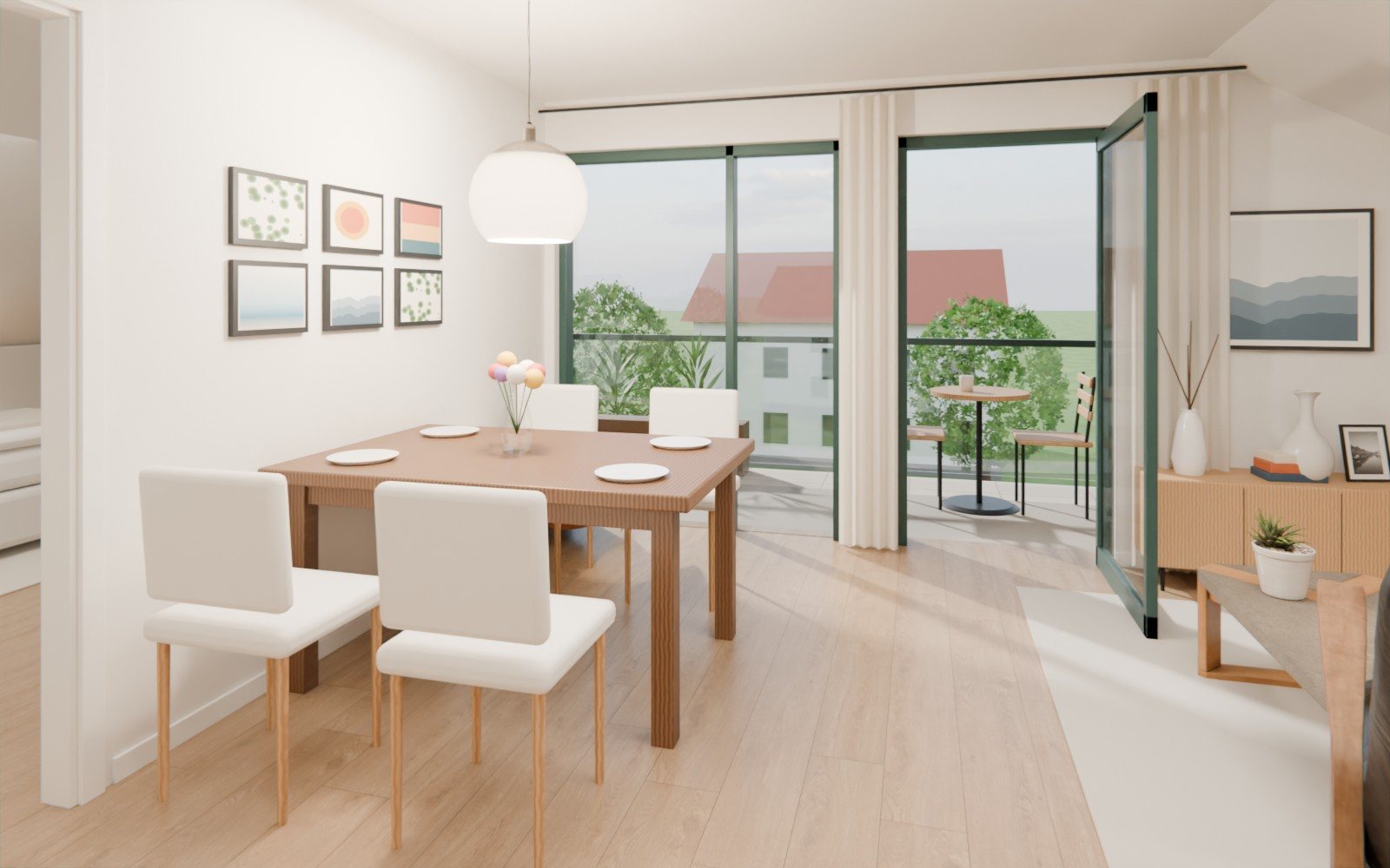 Essplatz mit Pendelleuchte vor der Glasfront zum Balkon